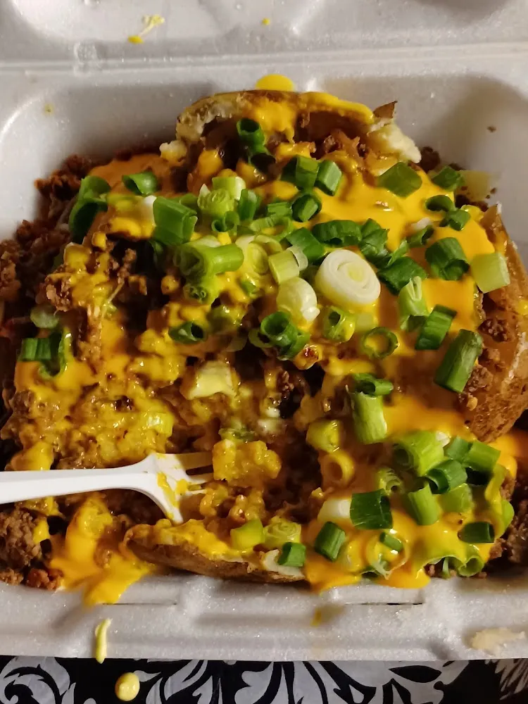 Stuffed Potato with Steak